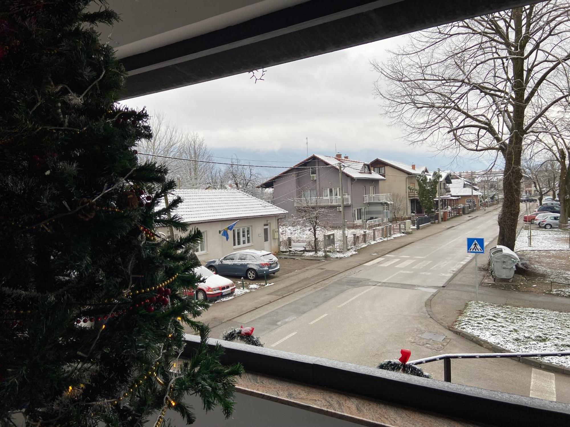 Hotel Irish Bihać エクステリア 写真