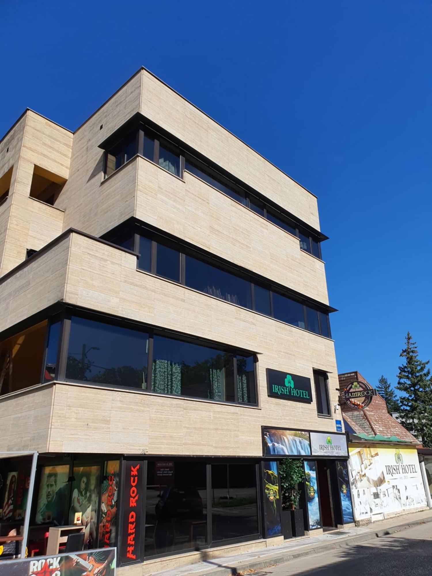 Hotel Irish Bihać エクステリア 写真